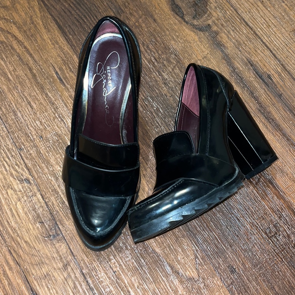 JESSICA SIMPSON / PLATFORM LOAFERS / 6